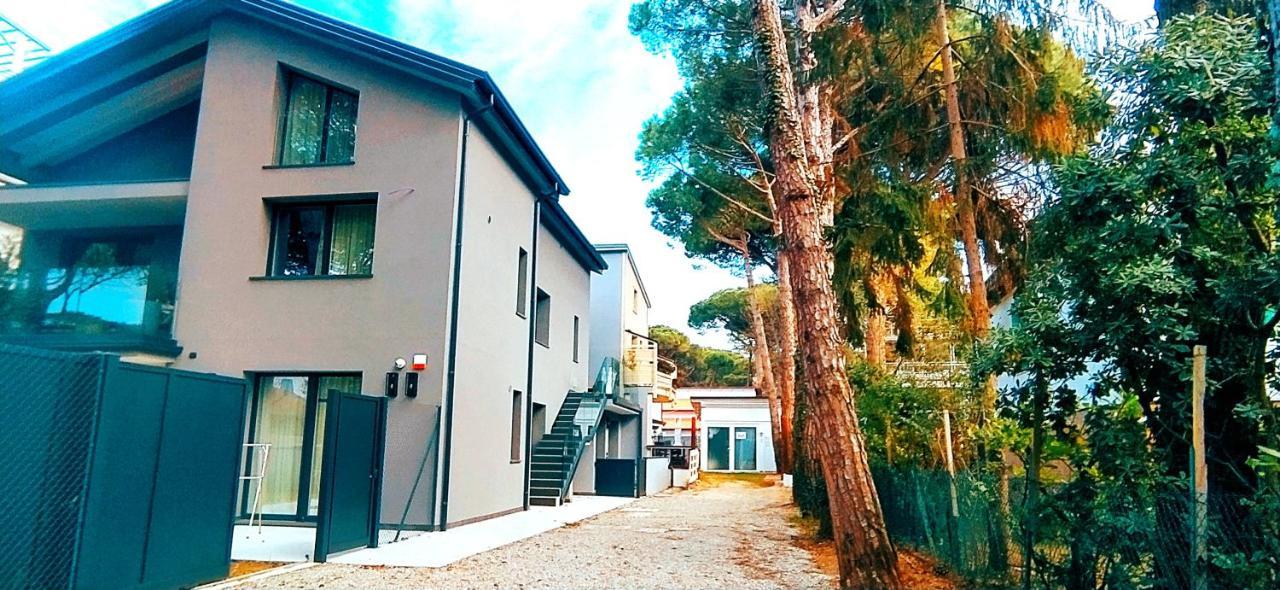 Leo'S Villa Milano Marittima Exterior photo